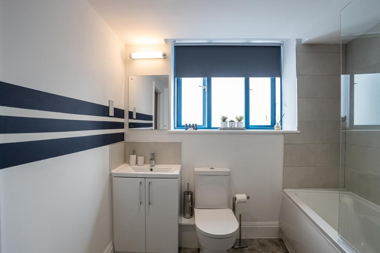 Elegant Fresh Spacious Two Bed Apartment - Juliet Balcony - Sea, Marina, Harbour Views, English Riviera Clock Tower Торки Экстерьер фото